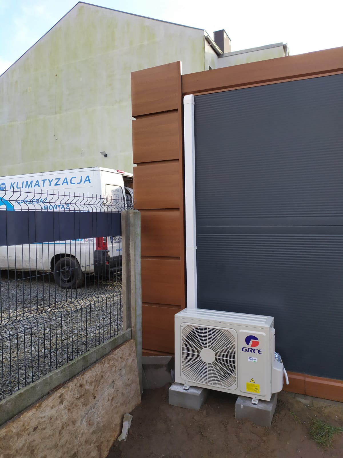 Klimatyzator 2,5 kW marki GREE cena z montażem